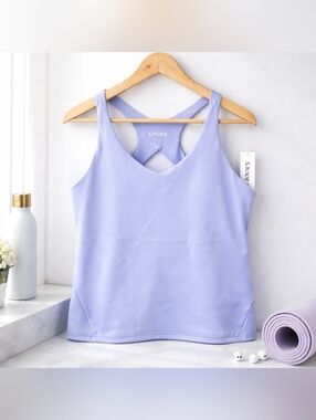 SPANX Active V-Neck Shelf Tank Hydrangea 1X NWT Built-In Bra Athleisure